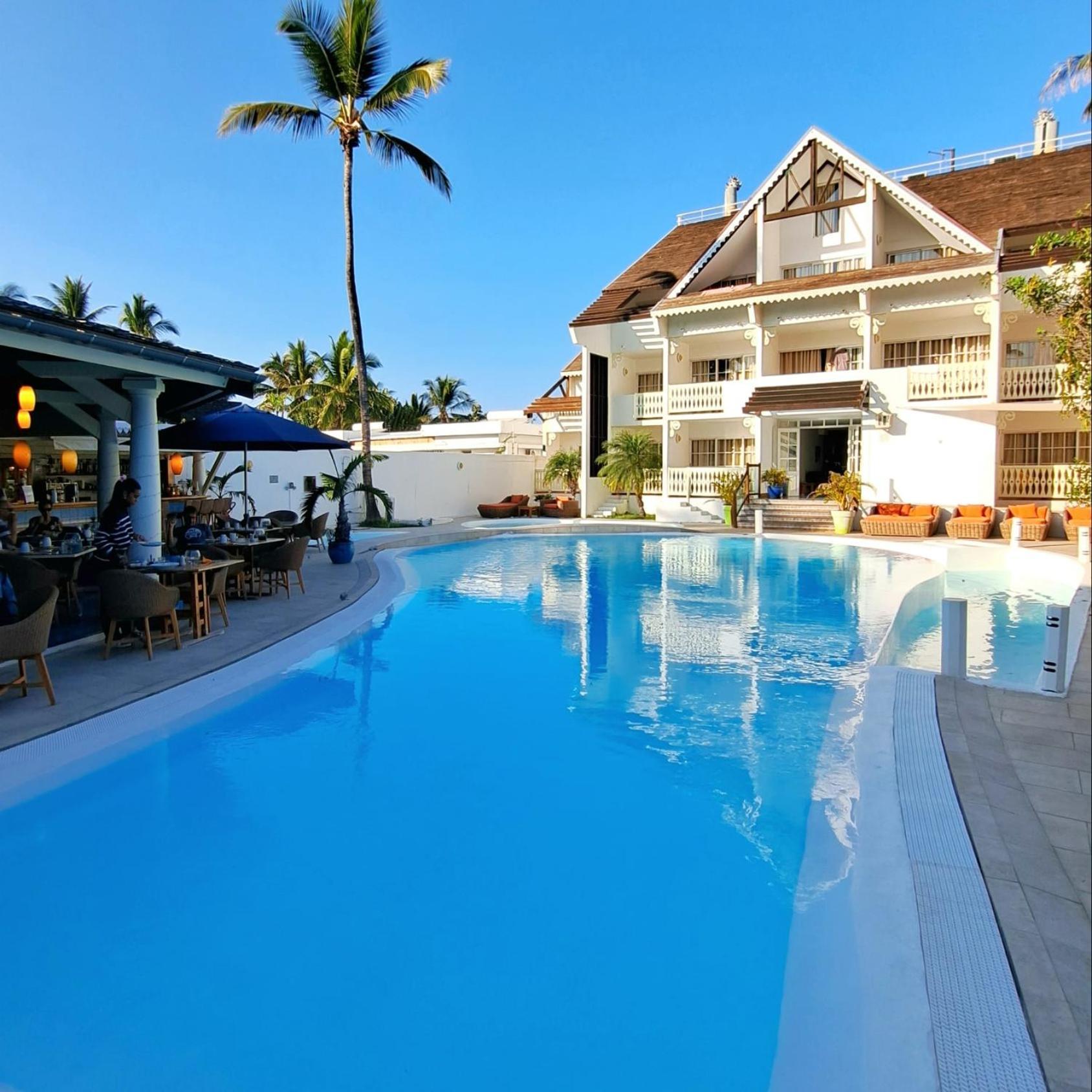 Le Nautile Beachfront Hotel Saint-Gilles Les Bains Exterior photo